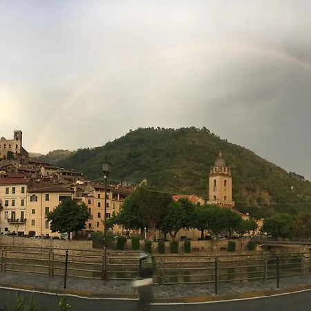 La Torre Di Clo Bed & Breakfast Dolceacqua
