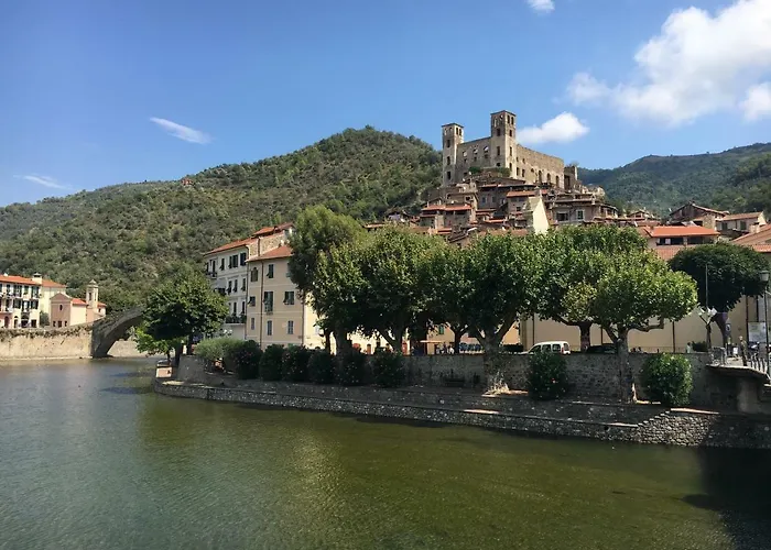 La Torre Di Clo B&B 돌체아쿠아