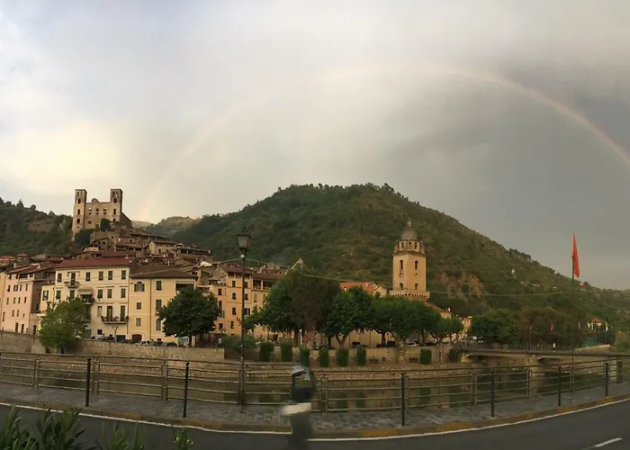 La Torre Di Clo B&B 돌체아쿠아